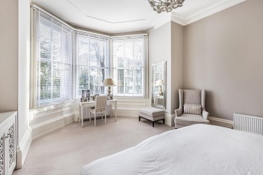 Decorative renovation in London